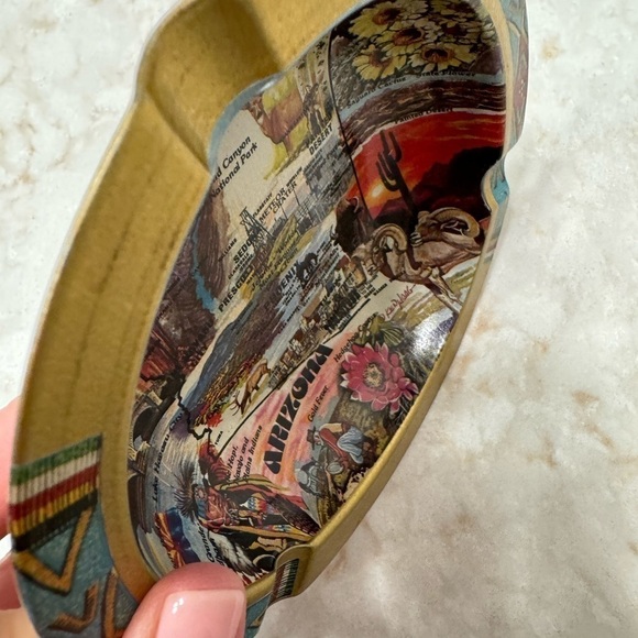 Vintage ARIZONA Metal Souvenir Shop Ashtray / Unbranded / Southwestern - Picture 5 of 9